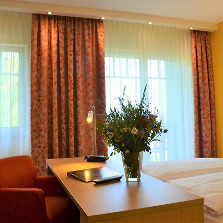 Hotel Bergwirt Herrieden Εξωτερικό φωτογραφία