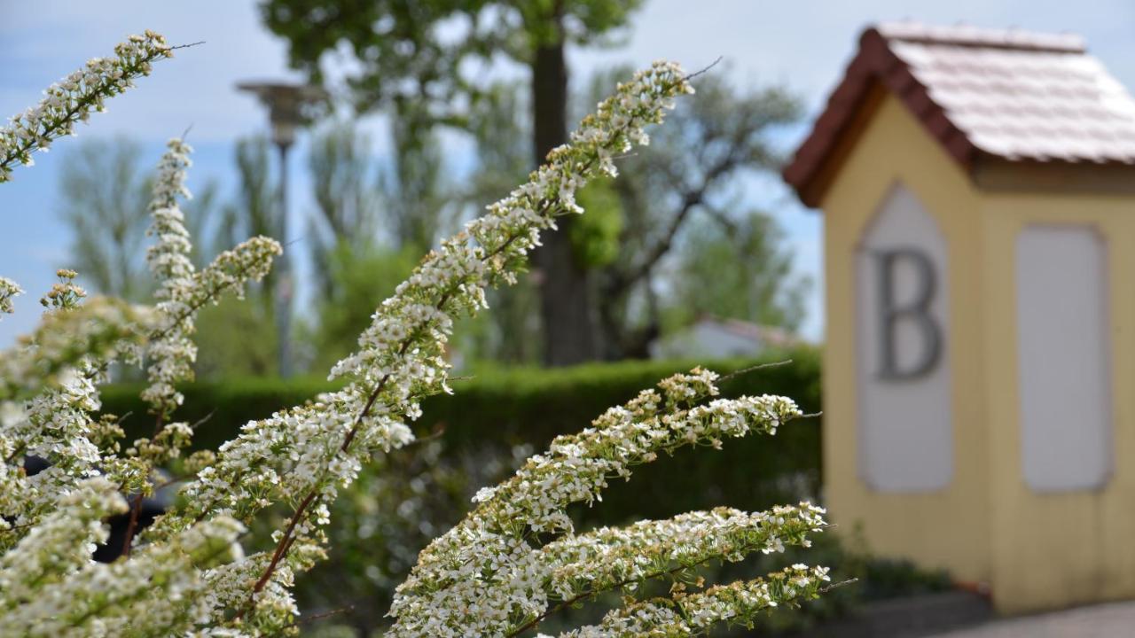 Hotel Bergwirt Herrieden Εξωτερικό φωτογραφία