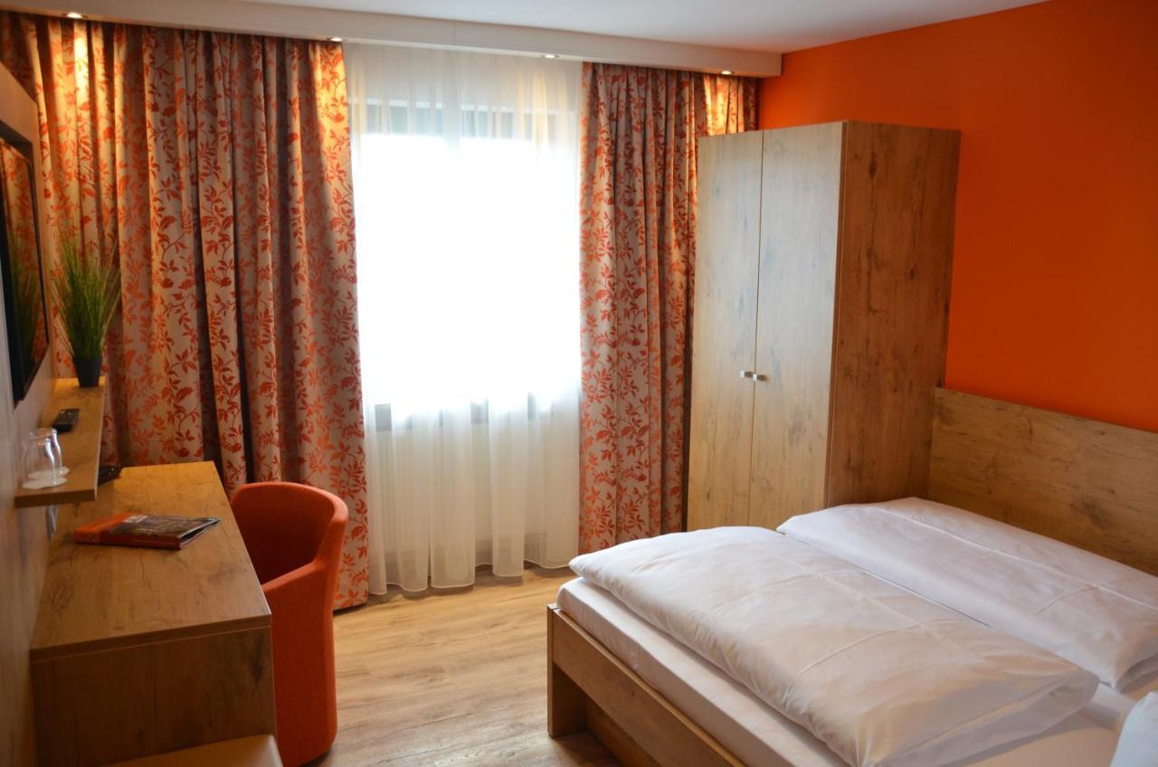 Hotel Bergwirt Herrieden Εξωτερικό φωτογραφία