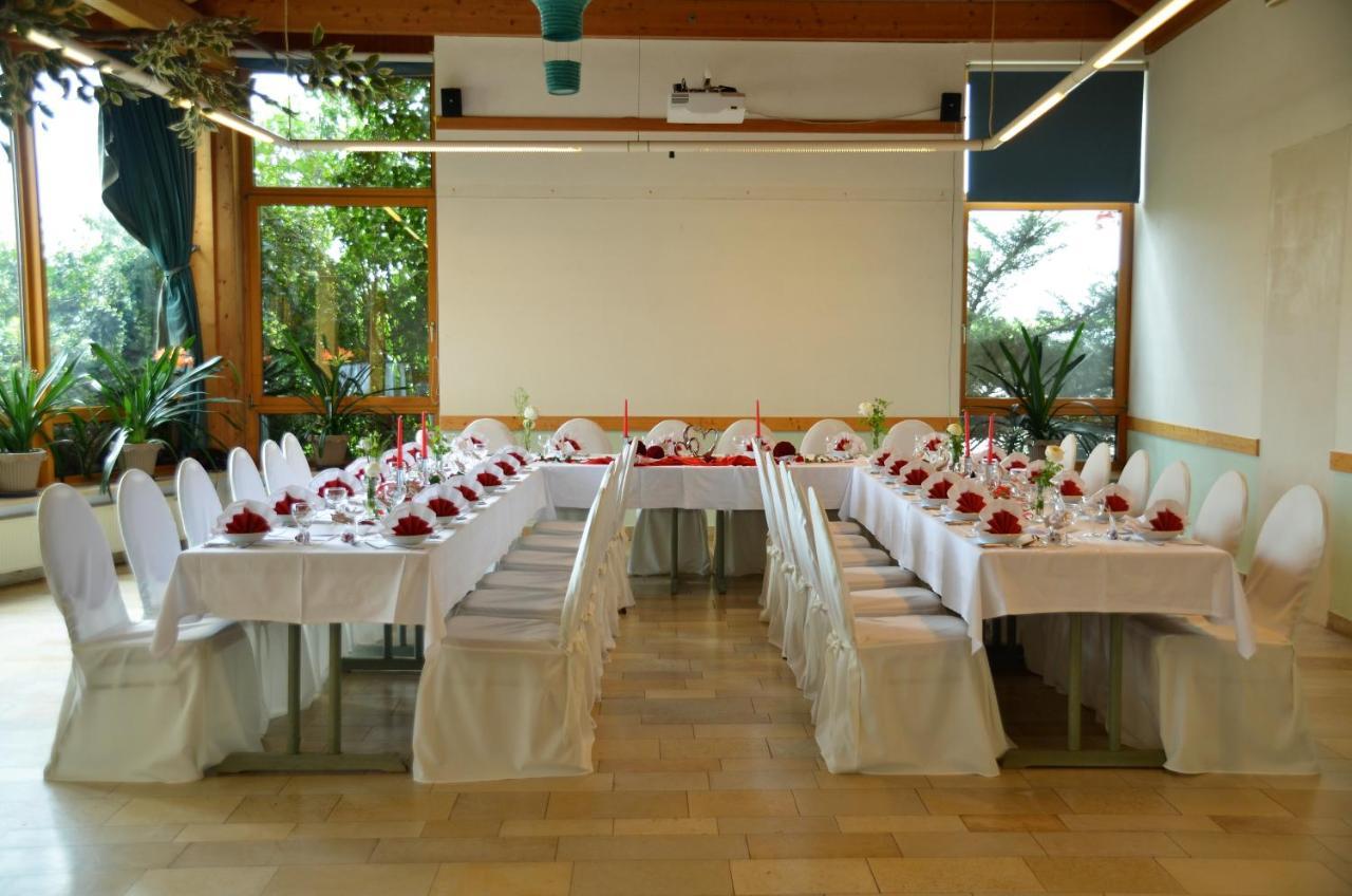 Hotel Bergwirt Herrieden Εξωτερικό φωτογραφία