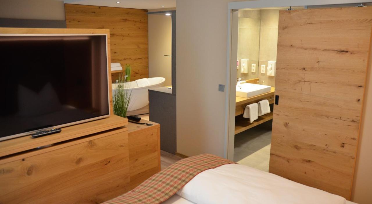 Hotel Bergwirt Herrieden Εξωτερικό φωτογραφία