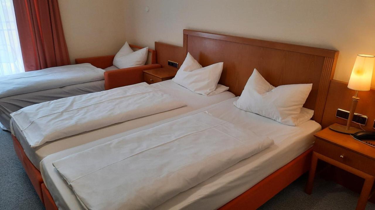 Hotel Bergwirt Herrieden Εξωτερικό φωτογραφία