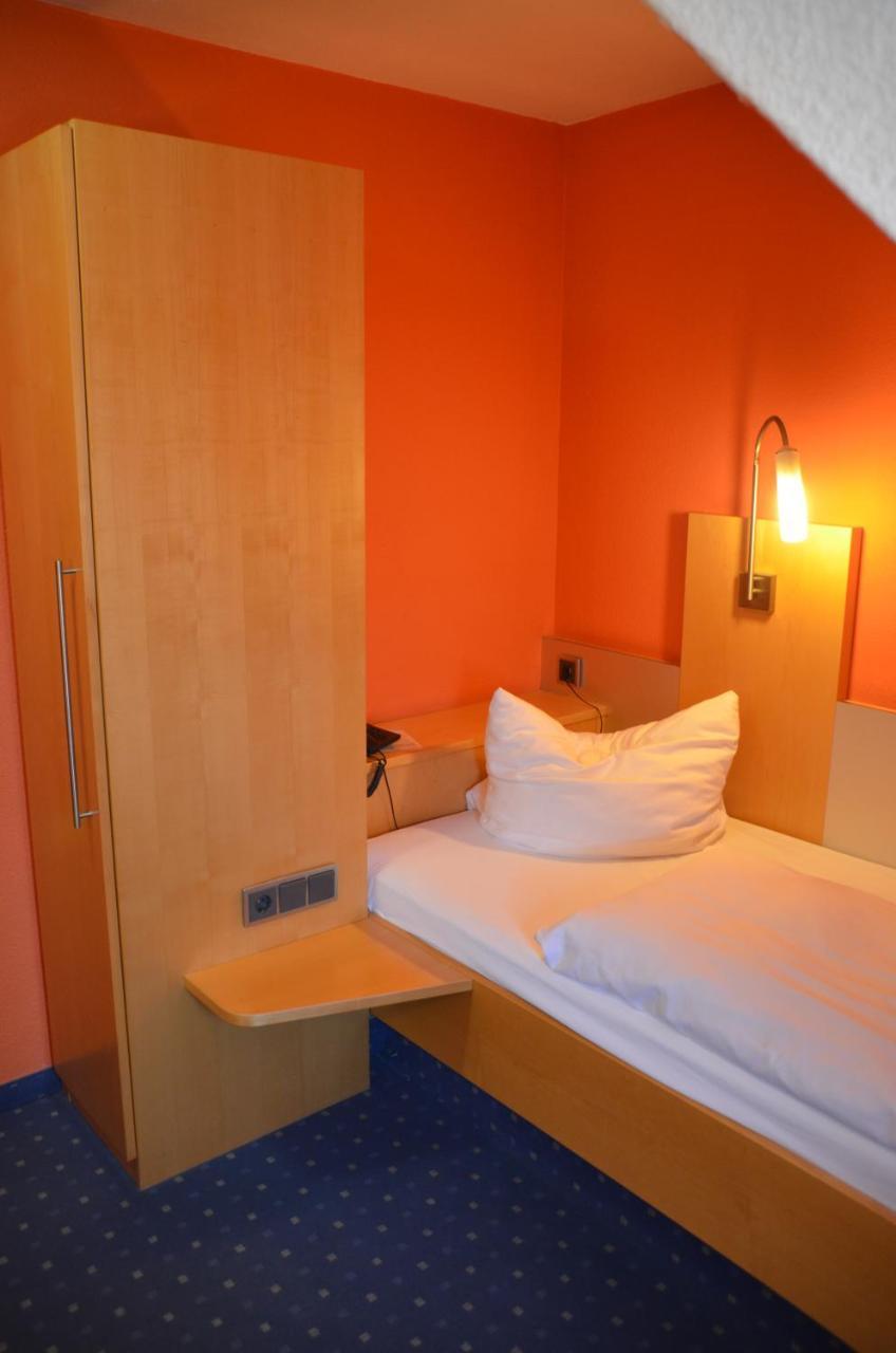 Hotel Bergwirt Herrieden Εξωτερικό φωτογραφία